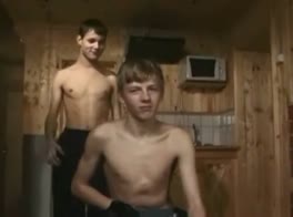 Br555 Baise au chalet